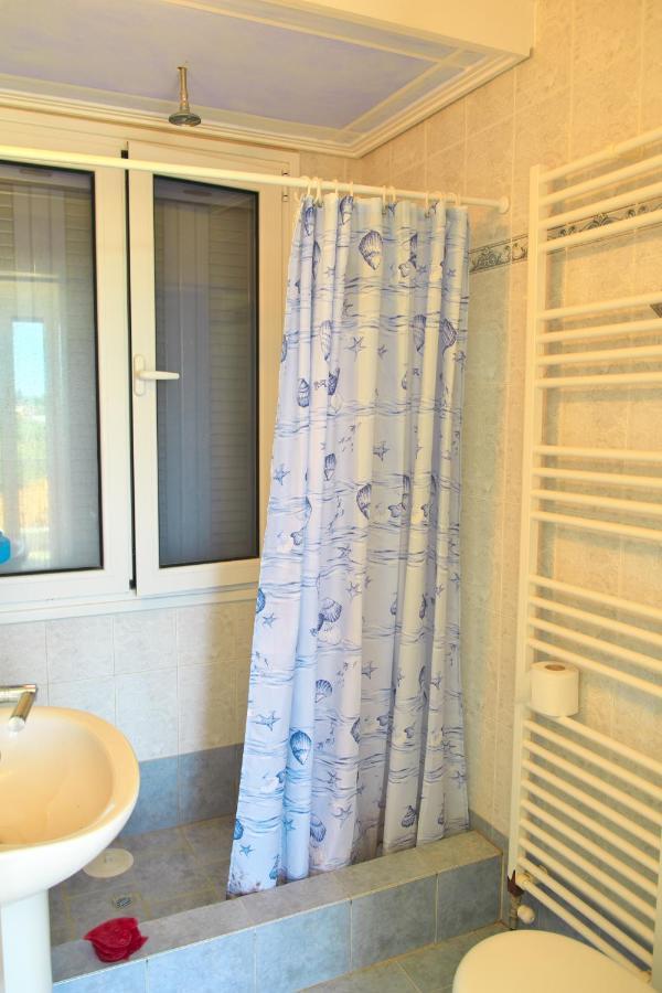 Georgia'S House Villa Aegina Ngoại thất bức ảnh